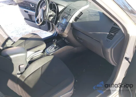 2013 Kia Soul + z USA, uszkodzony, nr VIN KNDJT2A6XD7572779